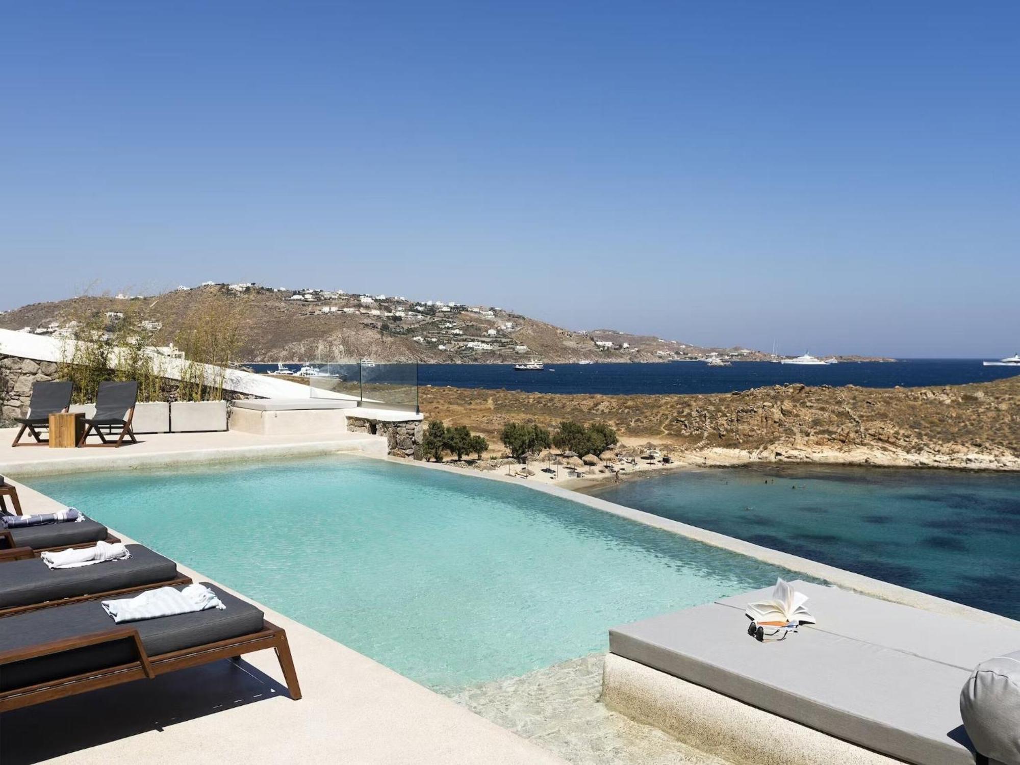 Waterfront With Private Pool Villa Agios Ioannis Diakoftis
