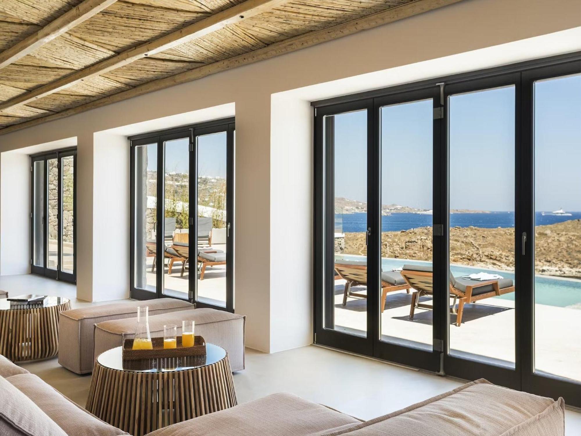 Waterfront With Private Pool Agios Ioannis Diakoftis